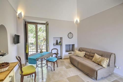 Torca Villa Sleeps 4 Air Con Wifi