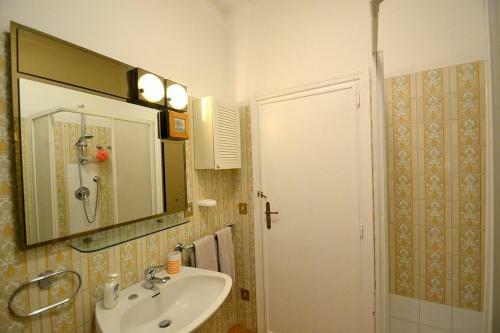 Todi Villa Sleeps 10 Pool Wifi