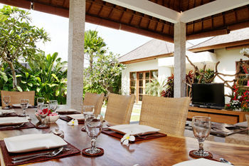 Villa Essence