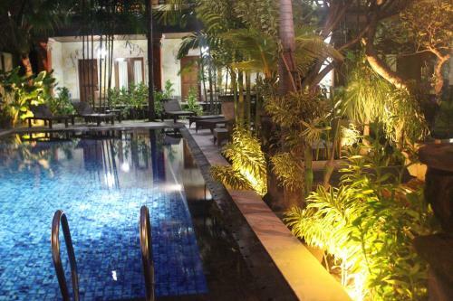Hostal Puri Anom Guest House