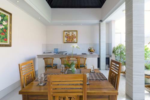 Kubal Villa