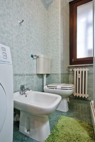 Ruffini Park Apartment With Private Parking