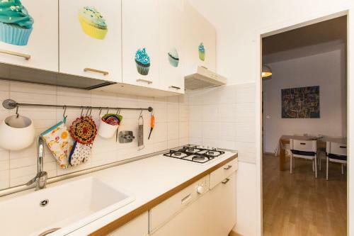 Mm Dante Colorful Apartment