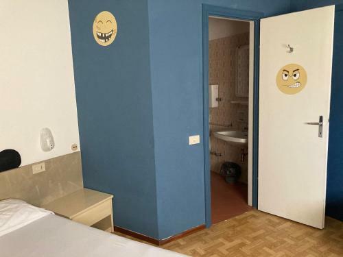 Route77 Hostel