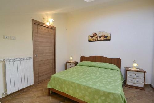 Trecastagni Villa Sleeps 6 Air Con Wifi