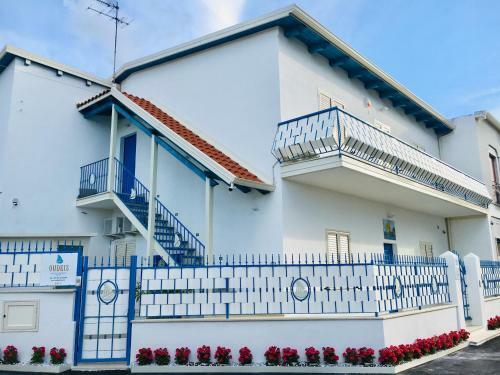 Tropea Oudeis Holidays Apartments