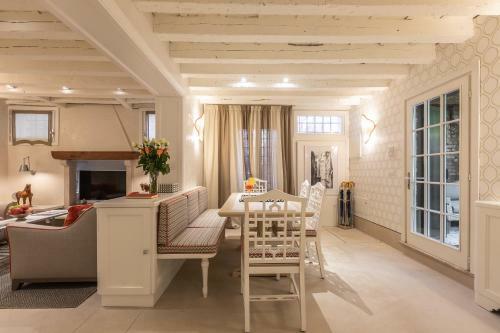 Luxury Garden House La Baruffa