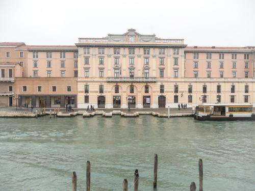 Hotel Grand Canal Suite