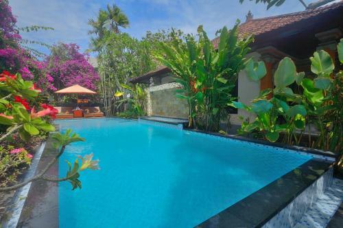 Hostal Tirta Ening Agung Hotel