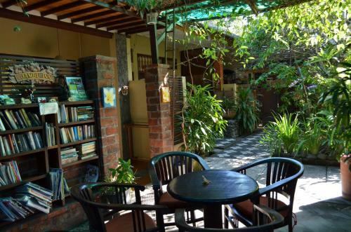 Jambu Inn