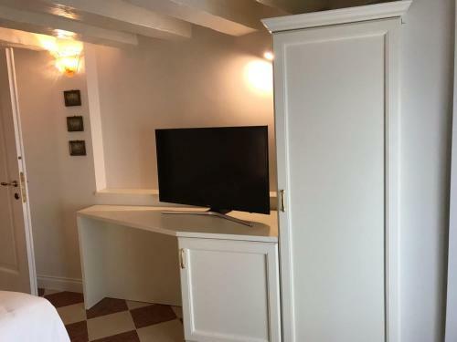 Hostal Suites Alla Maddalena