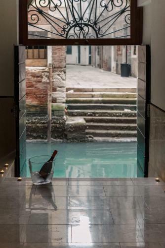 Apartamento Charming Palace Corte Del Teatro