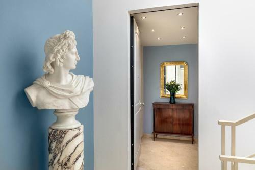 Viareggio Suite - Sea View Apartment