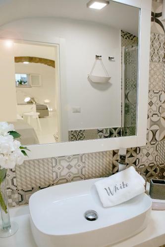 White Stylish Apartments