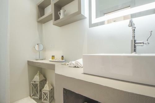 Apartamento Primopiano Luxury Accommodations - Camera Vento