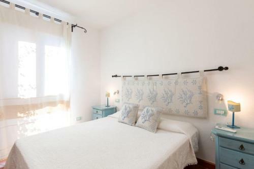 Villasimius Villa Sleeps 6 Wifi
