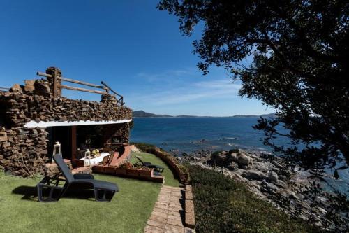 Villasimius Villa Sleeps 6 Wifi