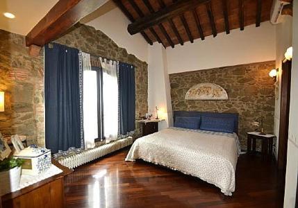 Vinci Villa Sleeps 7 Pool Air Con Wifi