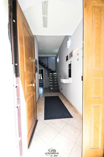 Hostal Guest House La Corte