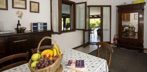 Fox E Sali-monte Agumu Villa Sleeps 4 Pool Air Con