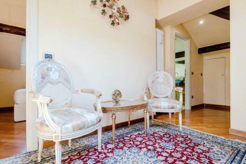 Luxury Apartment Villa Le Rose By Myhomeincomo