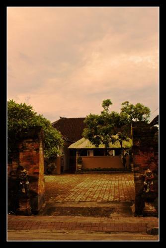 Hostal Sindu Guest House