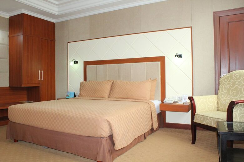 Singgasana Hotel Makassar