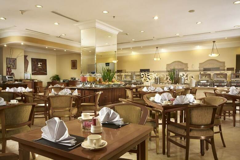 Singgasana Hotel Makassar