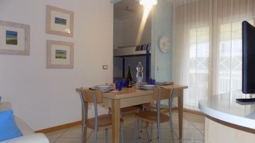 Apartment On The Second Floor