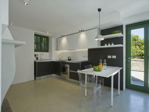 Michela-belvedere Villa Sleeps 12 Pool Air Con Wifi
