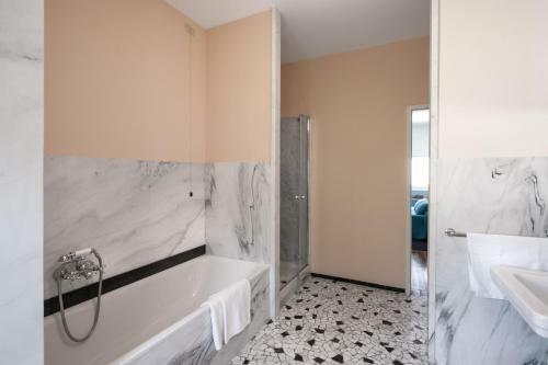 Michela-belvedere Villa Sleeps 12 Pool Air Con Wifi