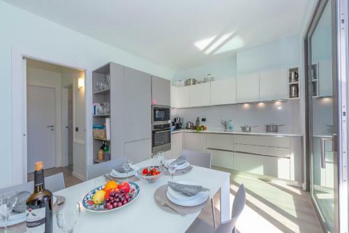 Apartamento Beautiful 5 Bdrm Modern Penthouse