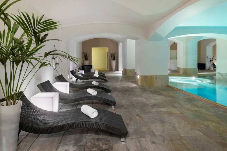 Hotel NH Collection Carlo IV
