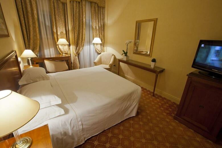 Palace Hotel