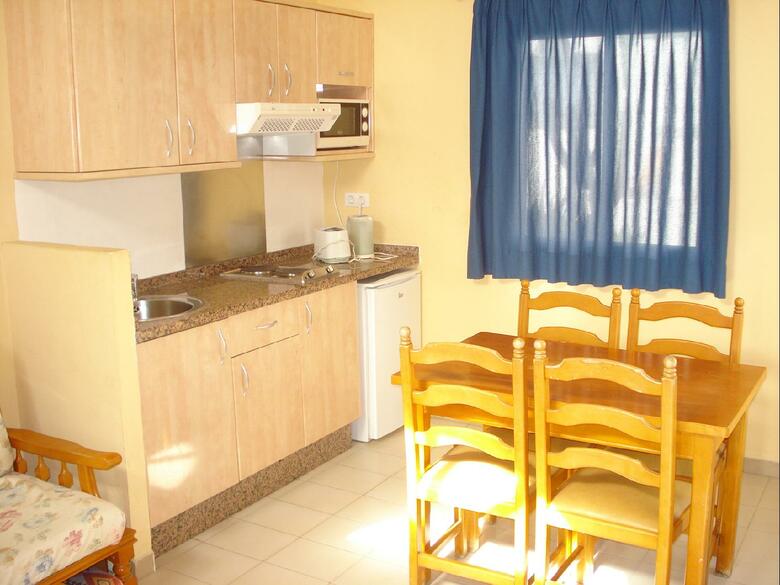 Apartamentos Fuertesol