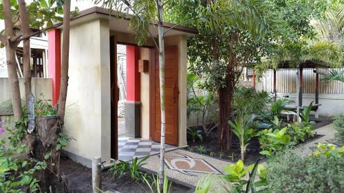 Hostal Trawangan Cottage 2
