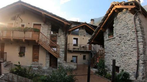 Hostal Au Coeur Du Village