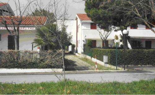 Apartamento M271 - Marcelli, Comodo Bilocale Con Balcone