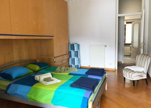 Big Apartment With Lake View And Three Bedrooms