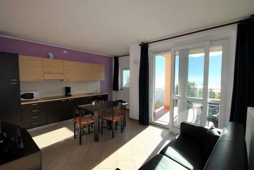 Piazzo Villa Sleeps 4 Pool Wifi