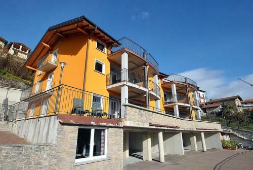 Piazzo Villa Sleeps 8 Pool Wifi