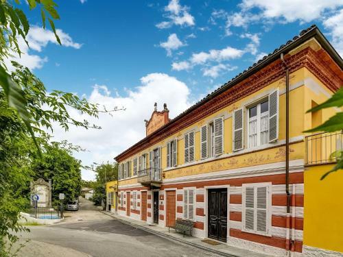 Lavish Mansion In Portacomaro With Garden And Library