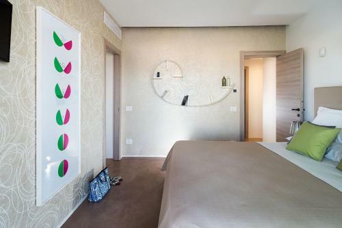 Reitani Villa Sleeps 6 Pool Air Con Wifi T782824