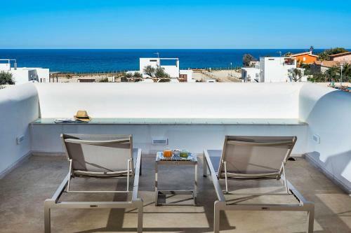 Reitani Villa Sleeps 8 Pool Air Con Wifi