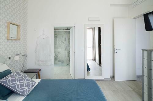 Reitani Villa Sleeps 12 Pool Air Con Wifi