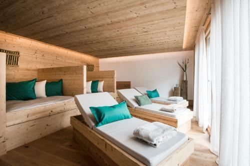 Aparthotel Les Dolomites Mountain Lodges
