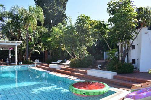 Stunning Villa With Private Pool (Chlorine-free) And Garden