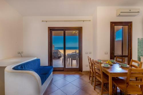 Villa Wonderful Seaview And Pool: Casa Rosa 3