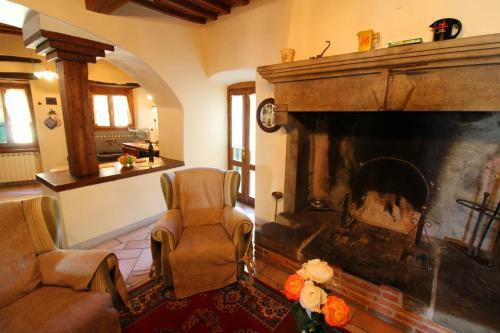 Sant'enea Villa Sleeps 11 Pool Wifi