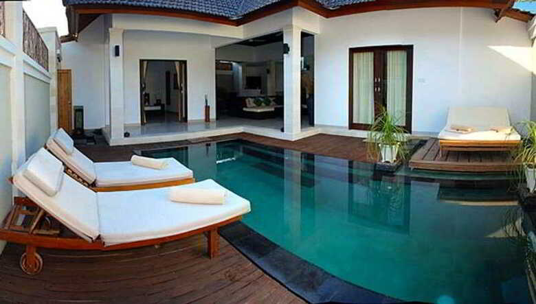 Hotel Kokomo Resort